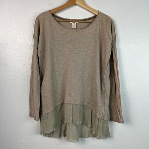 Sundance Ruffle Hem Blouse Medium